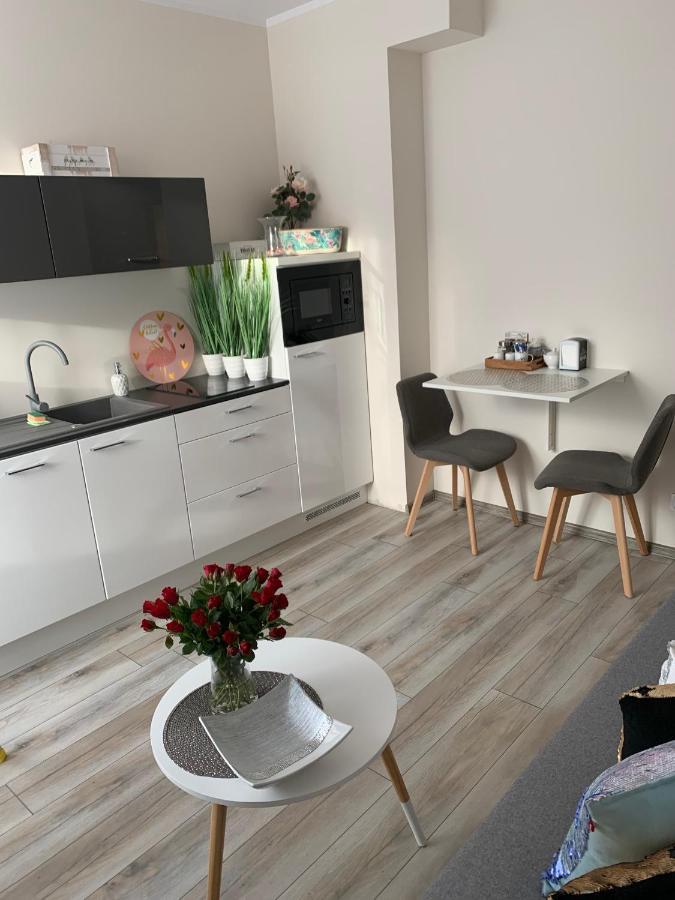 Apartament Walczaka 25 Miejsce Parkingowe Gorzów Wielkopolski Eksteriør billede