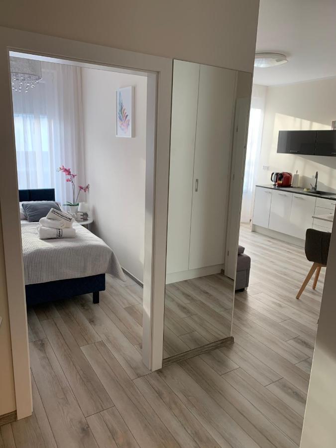 Apartament Walczaka 25 Miejsce Parkingowe Gorzów Wielkopolski Eksteriør billede